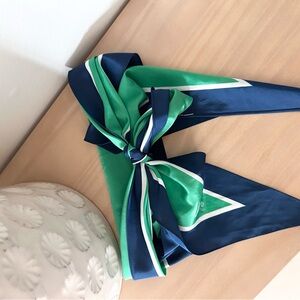 Vintage 1980's Vera Oblong Scarf
With Tapered Ends